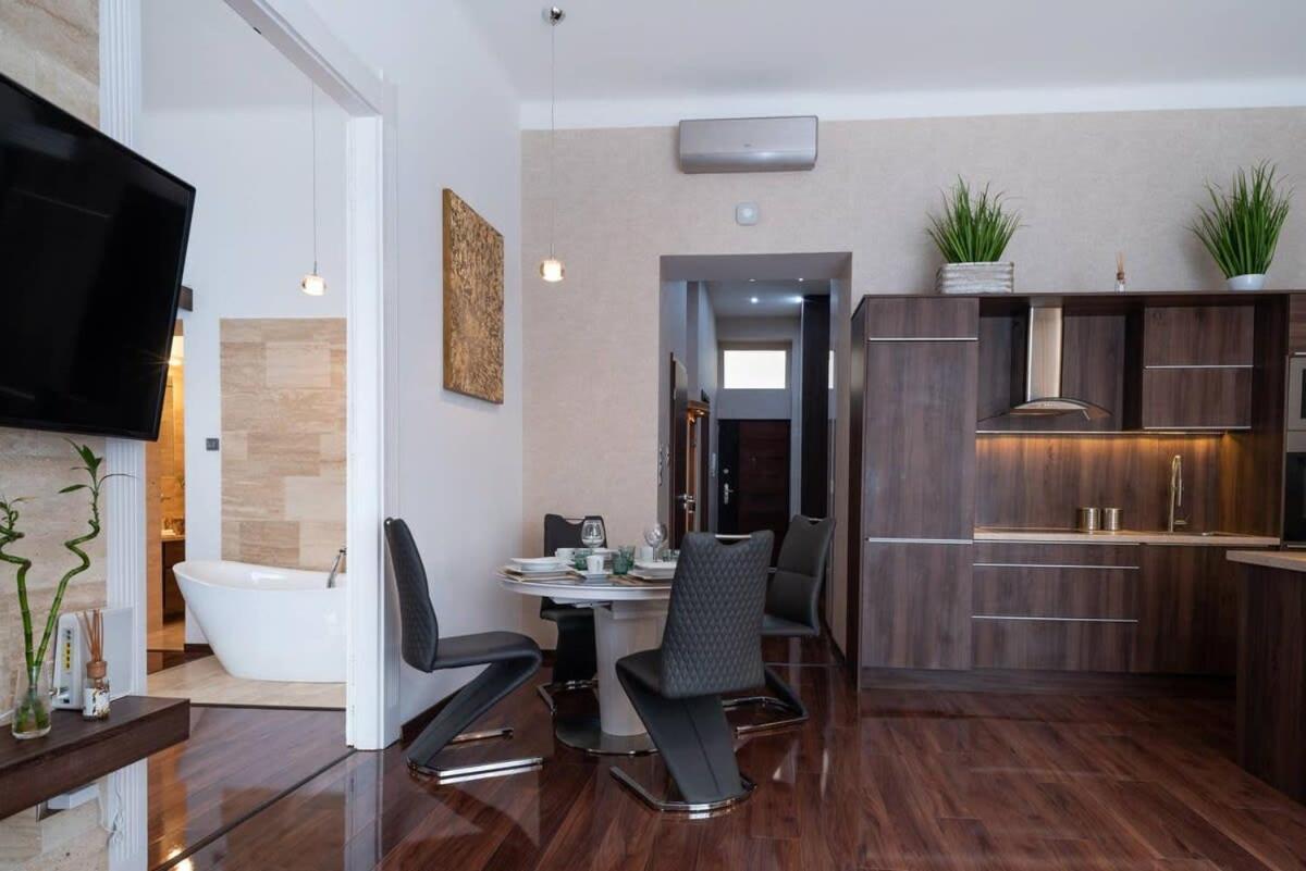 Central Luxy Design Apartment Budapeszt Zewnętrze zdjęcie