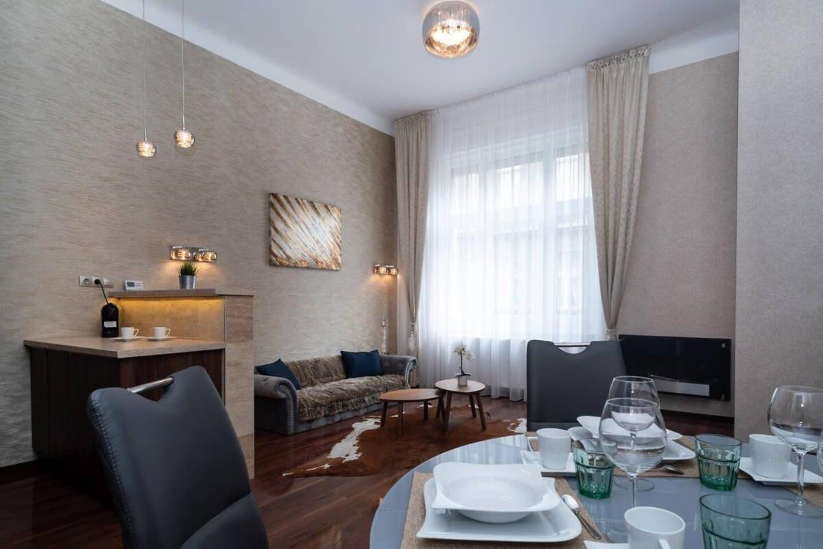 Central Luxy Design Apartment Budapeszt Zewnętrze zdjęcie